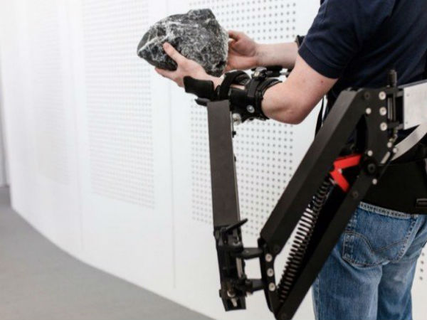 రోబోమేట్ ఎక్సో‌స్కెలిటాన్‌