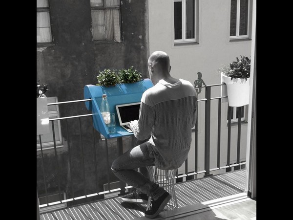 క్రియేటివ్ కంప్యూటర్ వర్క్ స్టేషన్లు