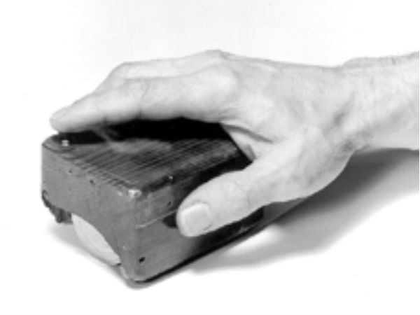 మొదటి కంప్యూటర్ మౌస్