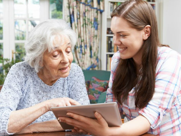  టెక్నాలజీ వినియోగం పట్ల మన తల్లిదండ్రుల్లో తలెత్తే విచిత్రమైన సందేహాలు