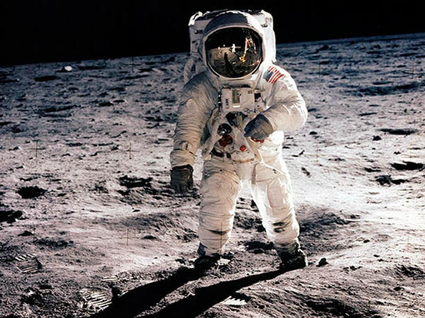చంద్రుడి పై తొలి అడుగు.. నేటితో 46 సంవత్సరాలు