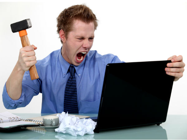 ఇంటర్నెట్‌ను అతిగా ఆస్వాదించటం వల్ల తలెత్తే 10 ప్రమాదకర పరిస్థితులు