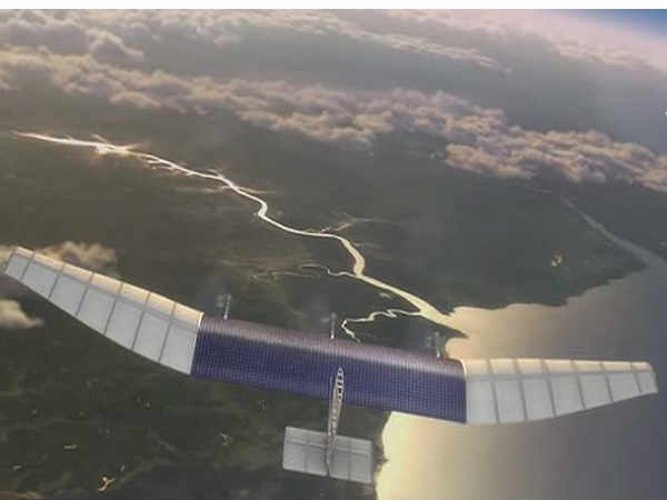 వామ్మో.... సోలార్ ఫేస్ బుక్ సునామి