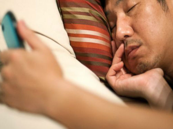 స్మార్ట్‌ఫోన్‌ల వినియోగం పై ఆసక్తికర సర్వే 