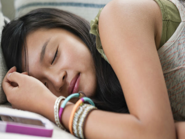 స్మార్ట్‌ఫోన్‌ల వినియోగం పై ఆసక్తికర సర్వే 