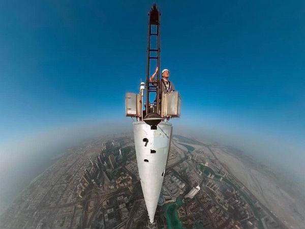 ప్రపంచపు పొడవైన సెల్ఫీ@బుర్జ్ ఖలీఫా  