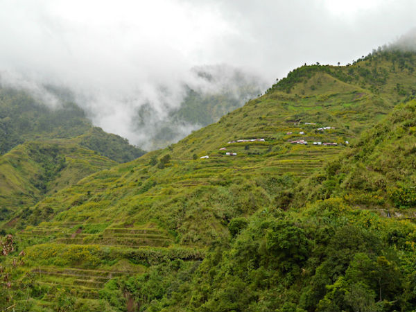 గ్లాసు వాటర్ తో వెలుగులే వెలుగులు