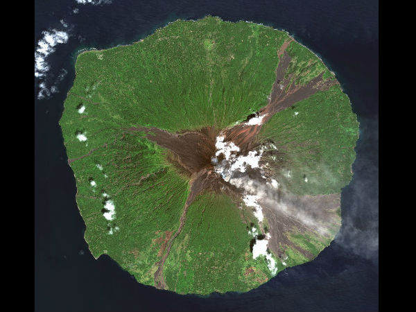 ఆశ్చర్యపరుస్తున్న శాటిలైట్ వీక్షణలు