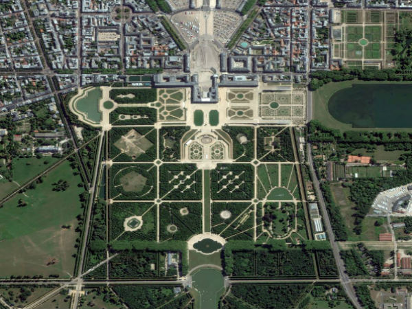 ఆశ్చర్యపరుస్తున్న శాటిలైట్ వీక్షణలు