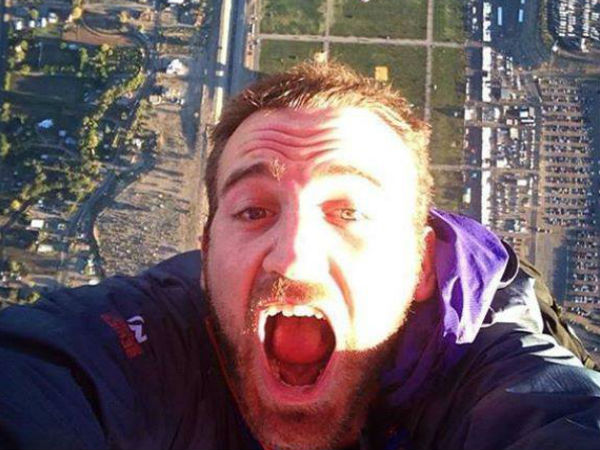 ఒళ్లు జలదరించే సెల్ఫీలు 