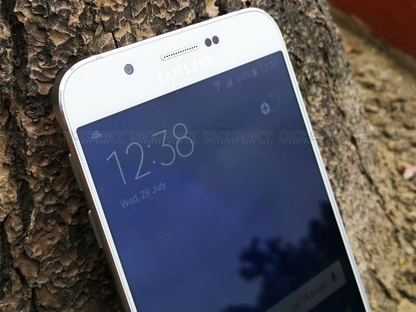 అత్యంత నాజూకైన ఫోన్ గెలాక్సీ ఏ8