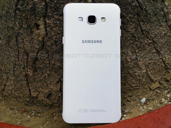 అత్యంత నాజూకైన ఫోన్ గెలాక్సీ ఏ8