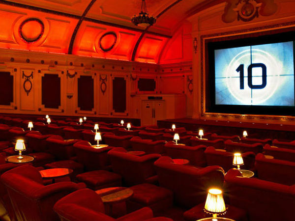 కొత్తదనం నిండిన క్రియేటివ్ బిగ్ స్ర్కీన్స్