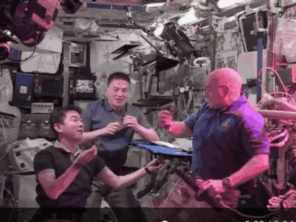 అంతరిక్షంలో పాలకూర టేస్ట్ అదుర్స్   