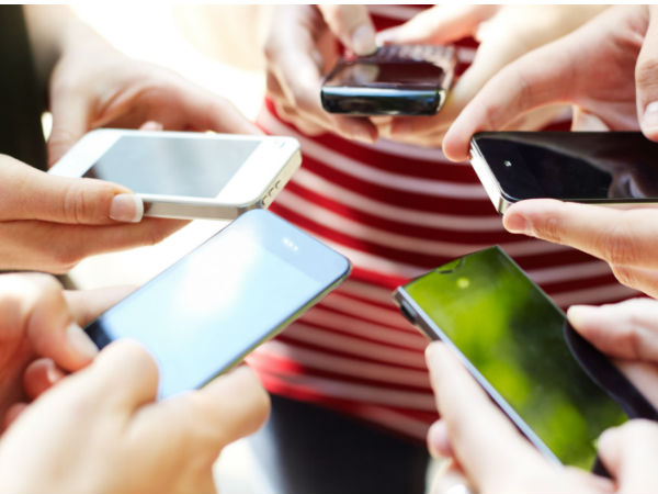  ఫోన్ పోతే మాత్రం తట్టుకోలేం