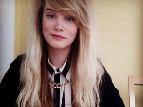 అమ్మాయి దర్శనం