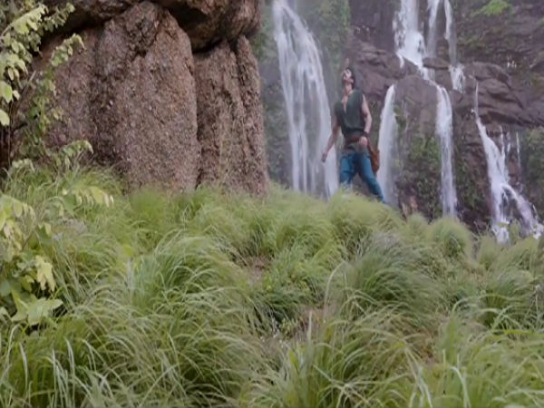 ప్రబాస్ ఫీట్‌లకు విజువల్ ఎఫెక్ట్స్ తోడైతే