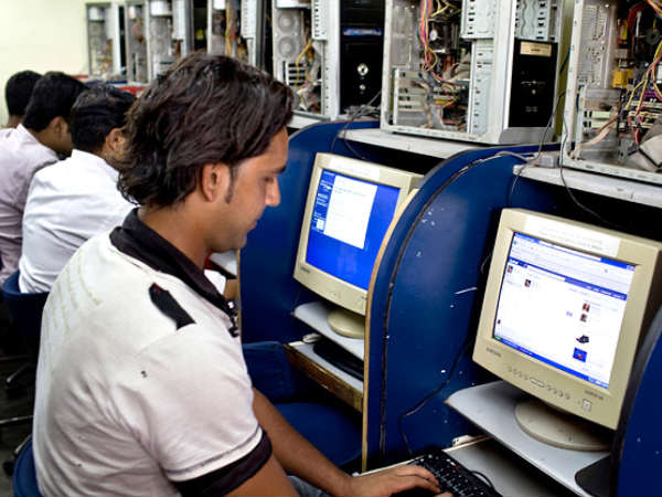 10 విలువైన ఫేస్‌బుక్ టిప్స్