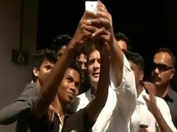 కేరళ సెల్పీ