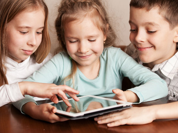  పిల్లలకు స్మార్ట్‌ఫోన్ అలవాటు చేస్తున్నారా..?