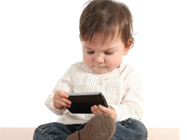 	పిల్లలకు స్మార్ట్‌ఫోన్ అలవాటు చేస్తున్నారా..?