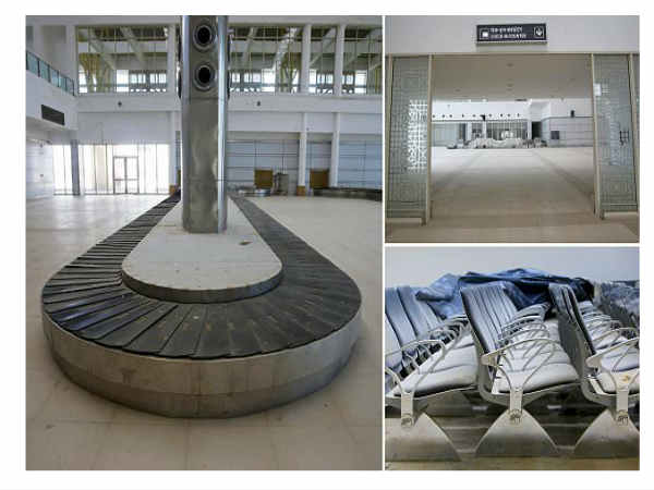 ఖాళీగా విమానాశ్రయం