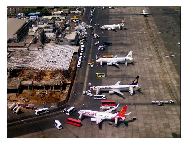 ఉన్నవి మరుగున...కొత్తవి పట్టాల మీదకి