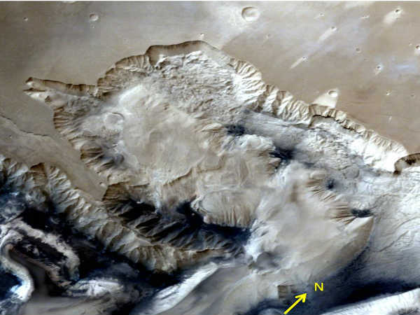 ఉపరితలానికి సంబంధించి మామ్  తీసిన ఫోటోలు