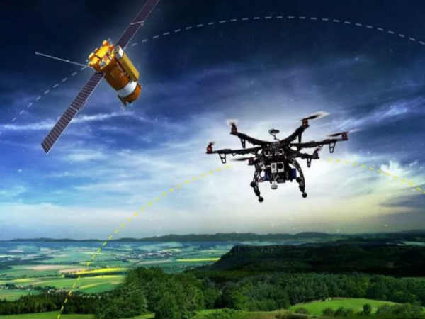 మనుషులు వెళ్లలేని ప్రాంతాలకు సైతం... 