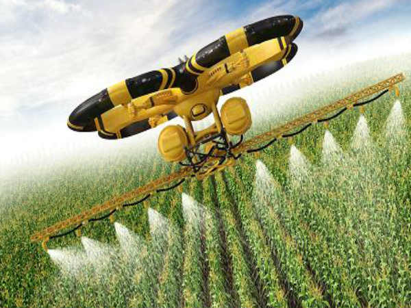 వ్యవసాయం చేసే డ్రోన్లకూ ప్రాణం పోశారు మనోళ్లు.