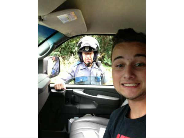 10 చెత్త సెల్ఫీలు