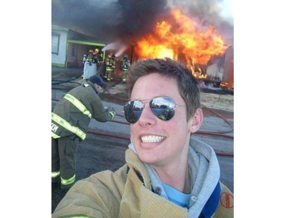 10 చెత్త సెల్ఫీలు