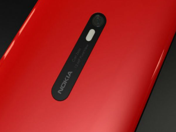 ఇంటర్నెట్‌లో హల్‌చల్ చేస్తున్న నోకియా కాన్సెప్ట్ ఫోన్స్