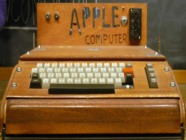 వేలానికి స్టీవ్ జాబ్స్ తొలి ఆస్తి 