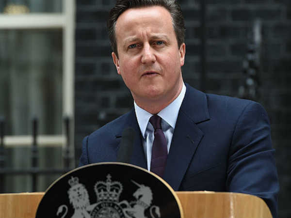 వాట్సప్ పై కొత్త చట్టం