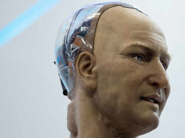 రోబోట్ల వల్ల ప్రభావితం కానీ రంగమే లేదు