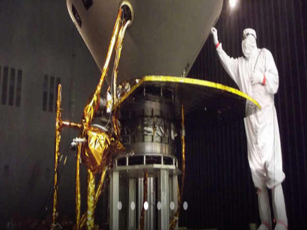 ఓ చిప్ లో చేర్చి మార్స్ పైకి 