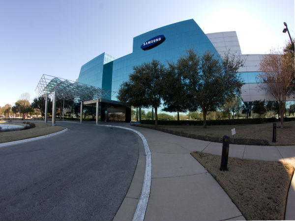 సౌత్ కొరియలోని సియోల్ ప్రాంతంలో ఏర్పాటు చేసిన సామ్‌సంగ్ ప్రధాన కార్యాలయం