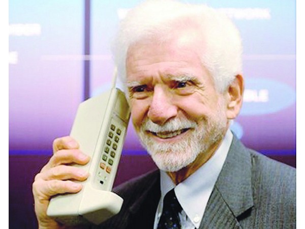 మెసేజింగ్ విస్తరించిందిలా...