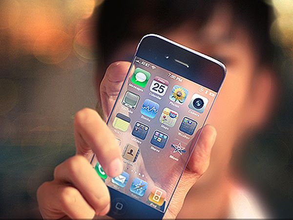 బాబోయ్.. ఐఫోన్ పిచ్చోళ్లు