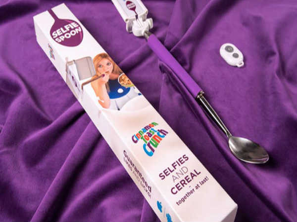 స్మార్ట్ ఫోన్లో బ్లూటూత్ ఆన్ చేయాలి.