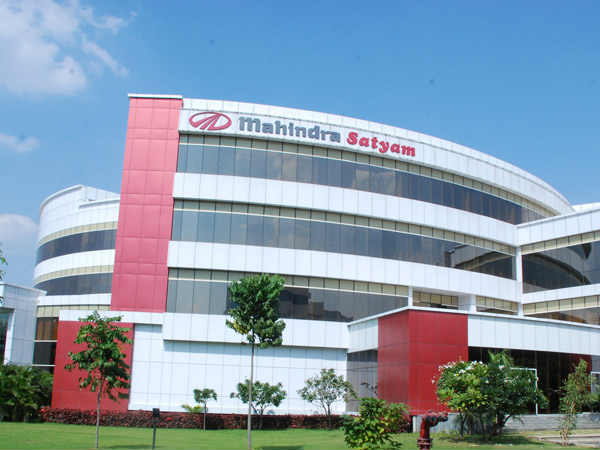 చేతులు కలిపి పనిచేస్తే తిరుగే ఉండదు