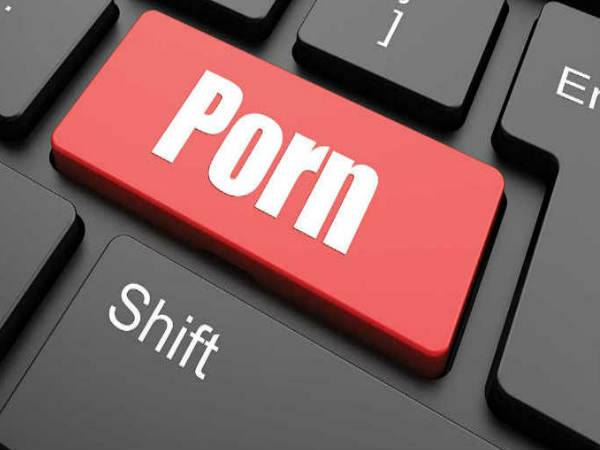 బేజారెత్తిస్తోన్న ‘బూతు చిత్రాల’ జోరు