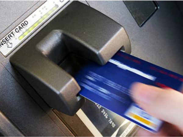 మ్యాగ్నటిక్‌ రిఫ్లికా అఫ్‌ ఎటిఎం కార్డ్ స్లాట్‌ 