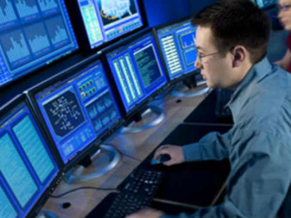 4,446మంది సైబర్‌ సెక్యూరిటీ నిపుణులను..