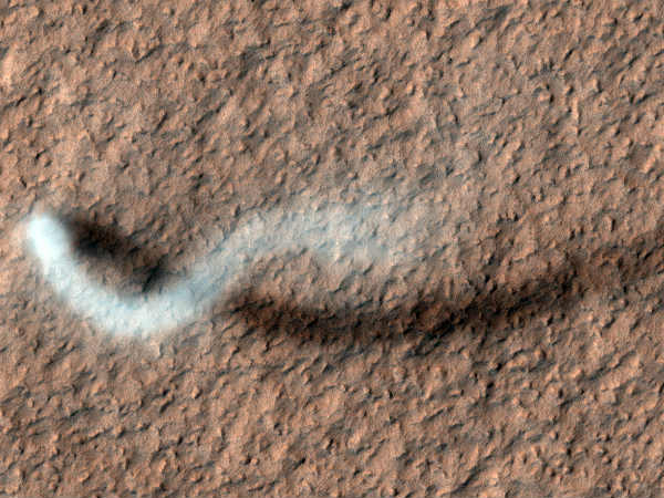 హైరైస్ కెమెరా సహాయంతో 39 వేల ఫొటోలను ..