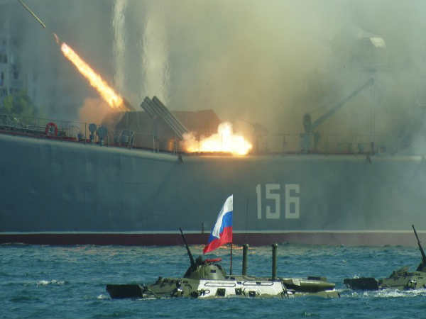 వైమానిక బలగాలకు తోడు.. నేవల్ ఫ్లీట్‌ను కూడా సిరియాకు..