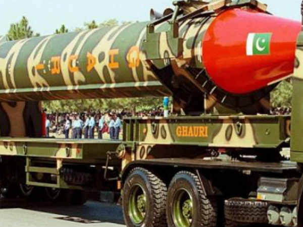 అణ్వాయుధ కార్యక్రమాన్ని విస్తరిస్తున్నట్లు అనుమానాలు 