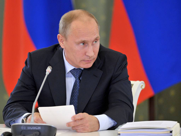 పోరాట ఉపగ్రహాలను రష్యా మరలా రూపొందిస్తుందని ..