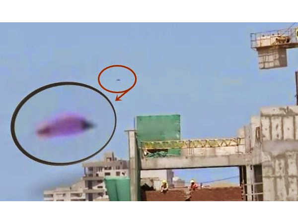 అంతరిక్షంలోని ఇంటర్నేషనల్ స్పేస్ స్టేషన్ కెమెరా.